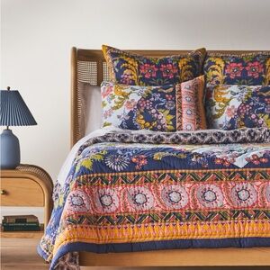 Anthropologie Carmen Cotton Handcrafted Floral Quilt King: 96"L x 104"W NWT